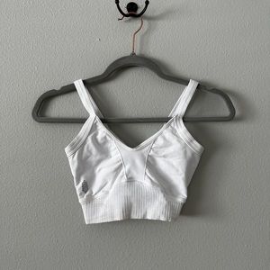 FP Movement Good Karma scoop neck sports bra XS/S Pure white like new